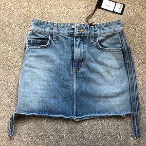 New carmar denim skirt